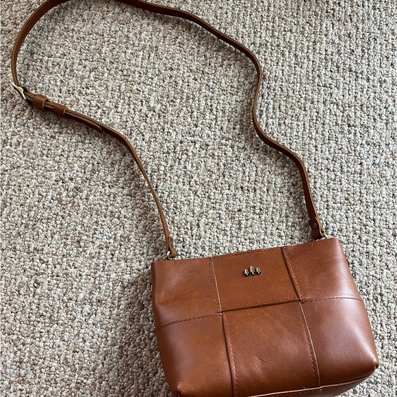Portland Leather “Almost Perfect” Charlo Crossbody - Picture 3 of 12
